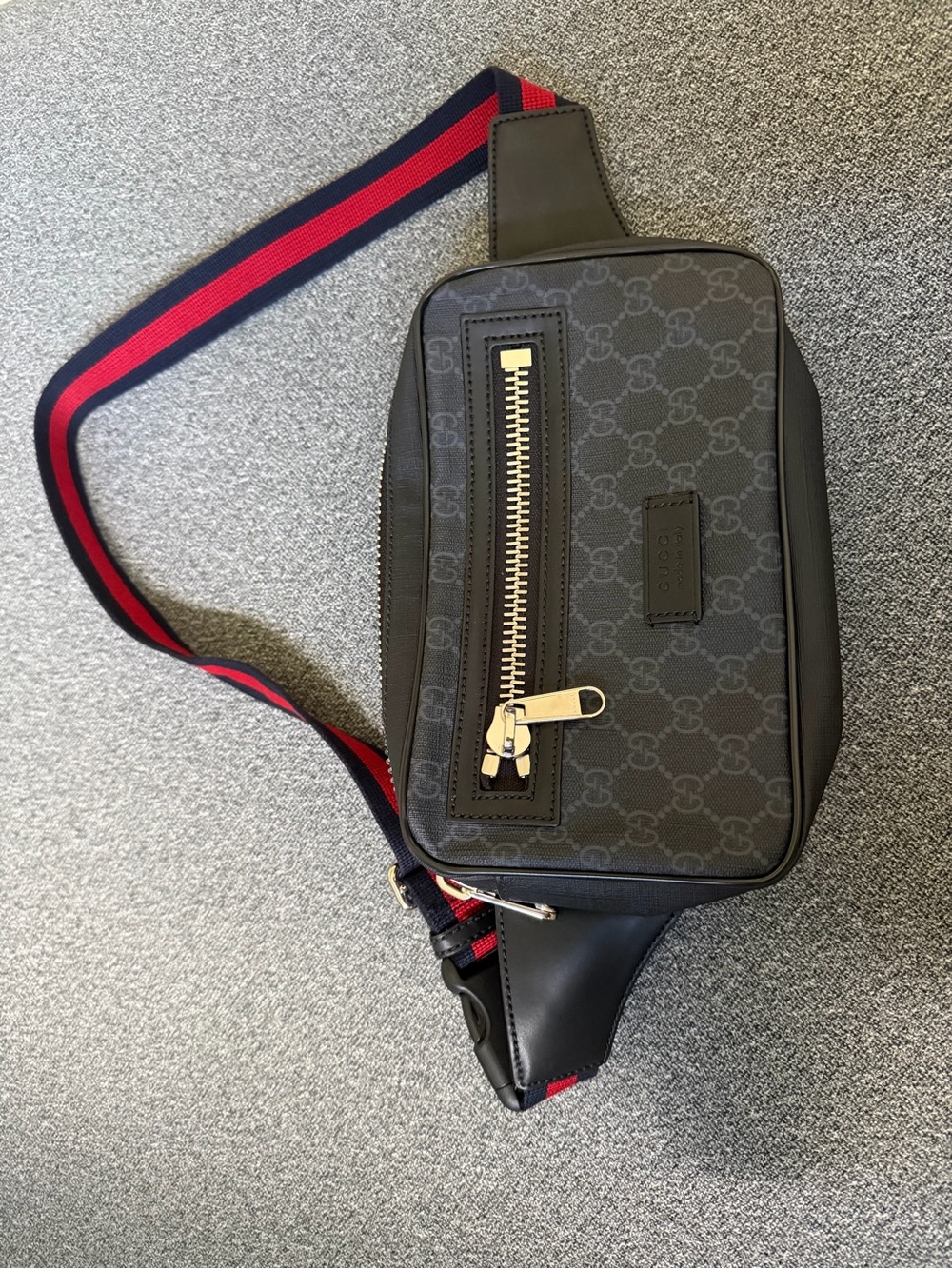 Men’s Gucci Black GG Canvas Crossbody with Red and Navy Web Strap